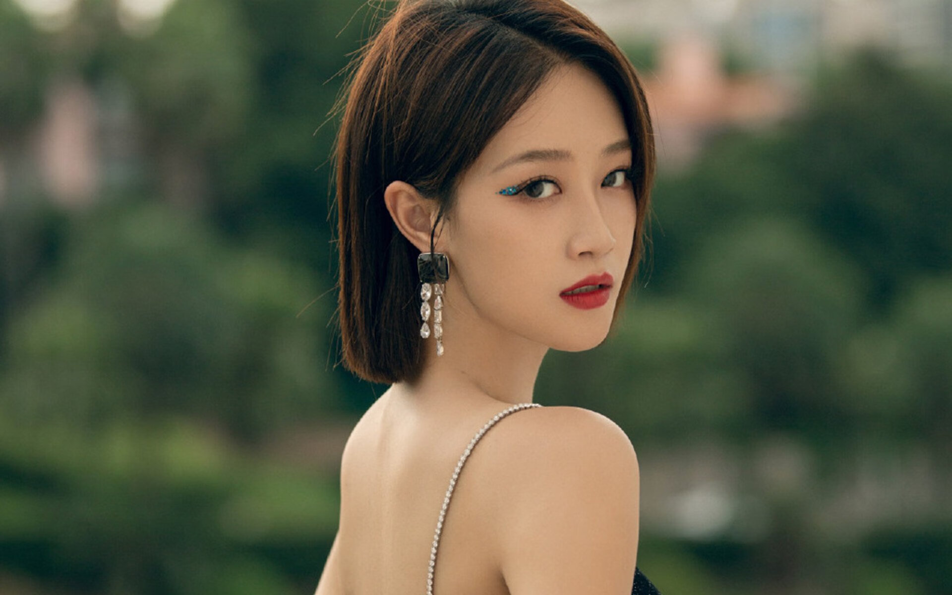 沙漠风暴与交响诗人，当团队之力终结个人主义，足球的终极答案是什么？